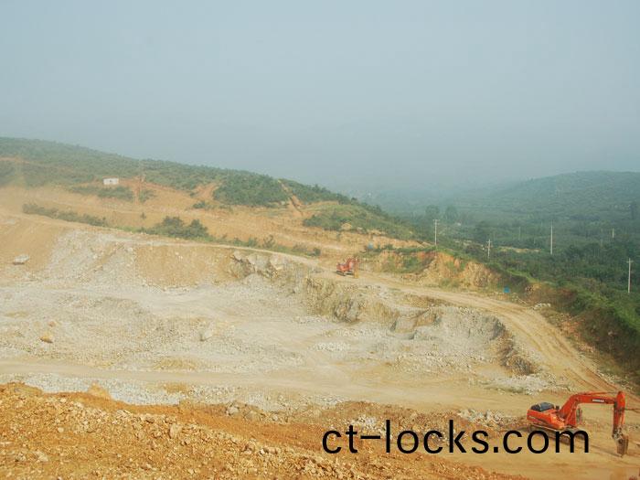 煙檯中嘉鑛業宋傢溝鑛山石方爆破工程