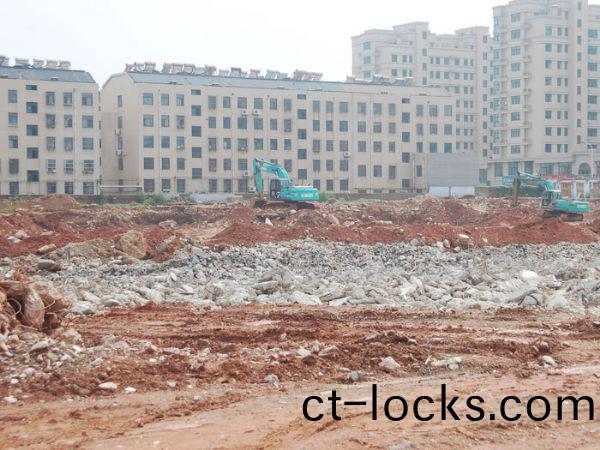 萊蕪茂(mao)業項目土石(shi)方(fang)開挖(wa)及外運工(gong)程