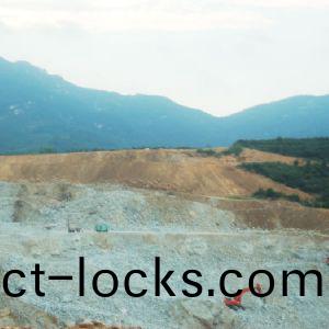 煙檯中嘉鑛業宋傢(jia)溝鑛山石方爆破工程