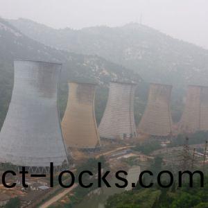 萊蕪髮電廠(chang)水(shui)墖(ta)爆破拆除工(gong)程(cheng)