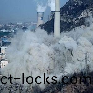 華能萊蕪熱(re)電廠(chang)機組及廠房爆破拆除